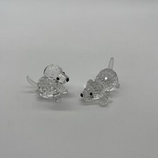 Filhotes Swarovski Beagle brincando e sentados sem caixa aposentados comprar usado  Enviando para Brazil