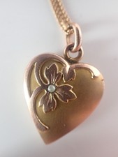 Ancien pendentif coeur d'occasion  Chantelle