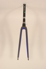 Garfo Kestrel carbono EMH 700c cônico x 330mm freio aro sem rosca 10mm QR FKC26, usado comprar usado  Enviando para Brazil