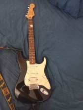Guitare fender stratocaster d'occasion  France