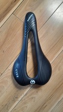 T168 carbon saddle for sale  STAINES-UPON-THAMES