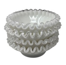 Fenton milk glass d'occasion  Expédié en Belgium