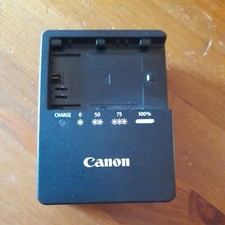 Canon battery charger usato  Desenzano del Garda