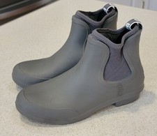 Ugg chevonne boots for sale  Hendersonville