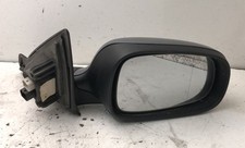 Specchietto retrovisore destro usato  Italia