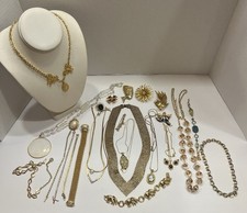 Vintage estate gold for sale  New Haven