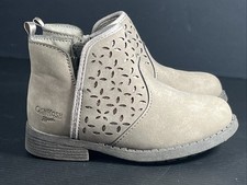 Oshkosh gosh estell for sale  Fenton