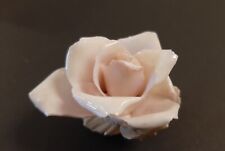 Rosa con bocciolo usato  San Donato Milanese
