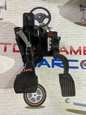 Kit pedale freno usato  Massa di Somma