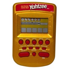 Vintage Yahtzee Jogo Eletrônico Portátil Dourado e Vermelho Hasbro 2002 Funciona Ótimo! comprar usado  Enviando para Brazil
