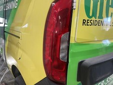 Conjunto de lanterna traseira esquerda usado serve: 2017 Ram Promaster city esquerda grau A comprar usado  Enviando para Brazil
