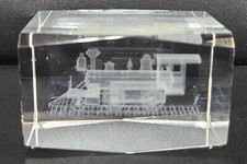 Locomotiva de trem de vidro transparente gravada a laser 3D decoração peso papel 3"x2" comprar usado  Enviando para Brazil