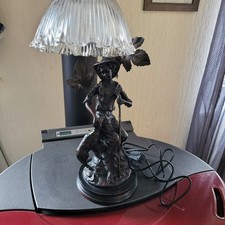 Lampe statue signée d'occasion Lampe statue signée d'occasion  Rupt-sur-Moselle
