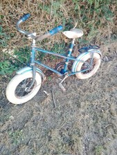 Mini vélo enfant d'occasion  Quelaines-Saint-Gault