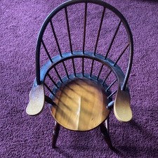 Vintage windsor chair for sale  Edgewood
