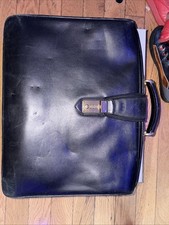 Bolsa de mão Balenciaga vintage preta com trava combinada comprar usado  Enviando para Brazil