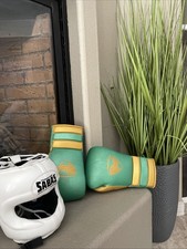 Boxing gloves set for sale  Ridgecrest