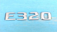 96 97 98 99 00 01 02 03 04 05 06 MERCEDES E320 EMBLEMA TRASEIRO LOGOTIPO EMBLEMA FABRICANTE DE EQUIPAMENTO ORIGINAL (2005) comprar usado 96 97 98 99 00 01 02 03 04 05 06 MERCEDES E320 EMBLEMA TRASEIRO LOGOTIPO EMBLEMA FABRICANTE DE EQUIPAMENTO ORIGINAL (2005) comprar usado  Enviando para Brazil