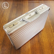 Biblioteca empresarial de alumínio RIMOWA (prata) comprar usado  Enviando para Brazil