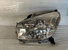 8117042180 proiettore toyota usato  Italia