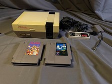 Consola Nintendo Entertainment System, mando y dos juegos segunda mano  Embacar hacia Mexico