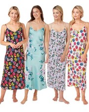 Ladies satin long d'occasion  Expédié en Belgium