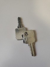 Set two keys for sale  Phoenix
