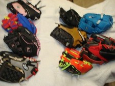 9 baseball 8 gloves for sale 9 baseball 8 gloves for sale Chico