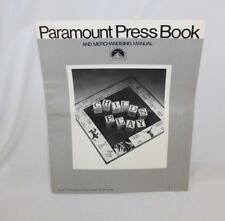 Libro de prensa y manual de merchandising vintage 1972 Child's Play Paramount Pictures segunda mano  Embacar hacia Mexico
