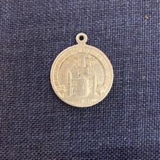 Rock trier wallfahrtsanhänger gebraucht kaufen Rock trier wallfahrtsanhänger gebraucht kaufen  Losheim am See