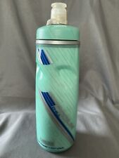 Garrafa de água fria pódio isolada verde/prata 21 oz excelente bicicleta comprar usado  Enviando para Brazil