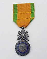 Military medal biface d'occasion  Expédié en Belgium