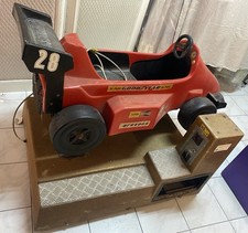 Giostrina gettoni ferrari usato  Sestu