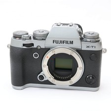 Fujifilm graphite silver d'occasion  Expédié en Belgium