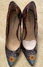 neiman marcus pumps for sale neiman marcus pumps for sale Olympia Fields