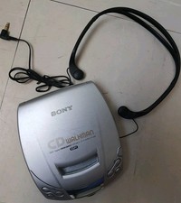 Discman lecteur baladeur d'occasion  Saint-Paterne-Racan