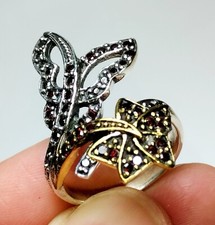 Grande anello floreale usato Grande anello floreale usato  Santa Marinella