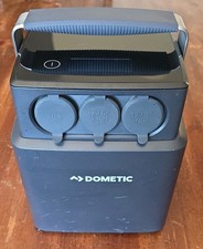 Bateria de geladeira portátil de lítio Dometic PLB40 40Ah AC/DC/Solar carregada com USB comprar usado  Enviando para Brazil
