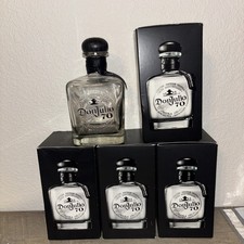 Usado, 4 Edição Limitada Vazia Tequila Anejo Don Julio 70º Aniversário Garrafa de 750 ml comprar usado Usado, 4 Edição Limitada Vazia Tequila Anejo Don Julio 70º Aniversário Garrafa de 750 ml comprar usado  Enviando para Brazil