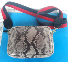 Clare midi sac d'occasion  Expédié en Belgium