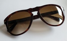 Lunettes soleil persol d'occasion  Crouy