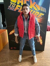 Hot toys back d'occasion  Bièvres