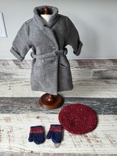 Boneca American Girl KIT KITTREDGE Kit’s Casaco de Inverno com Boina e Luvas - Ambos os Conjuntos comprar usado Boneca American Girl KIT KITTREDGE Kit’s Casaco de Inverno com Boina e Luvas - Ambos os Conjuntos comprar usado  Enviando para Brazil