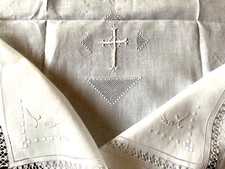 Linge liturgique autel d'occasion  Puy-l'Évêque