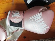 Kickboxen handschuhe . gebraucht kaufen  Ense