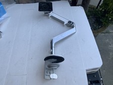 Humanscale single monitor for sale  San Jose