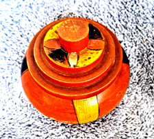 Ancienne petite boite d'occasion  Aubenas