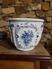 Blue white floral for sale  Marine