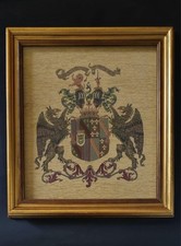 Quadro ricamato stemma usato  Trieste