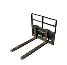 Toro dingo pallet for sale  Moore